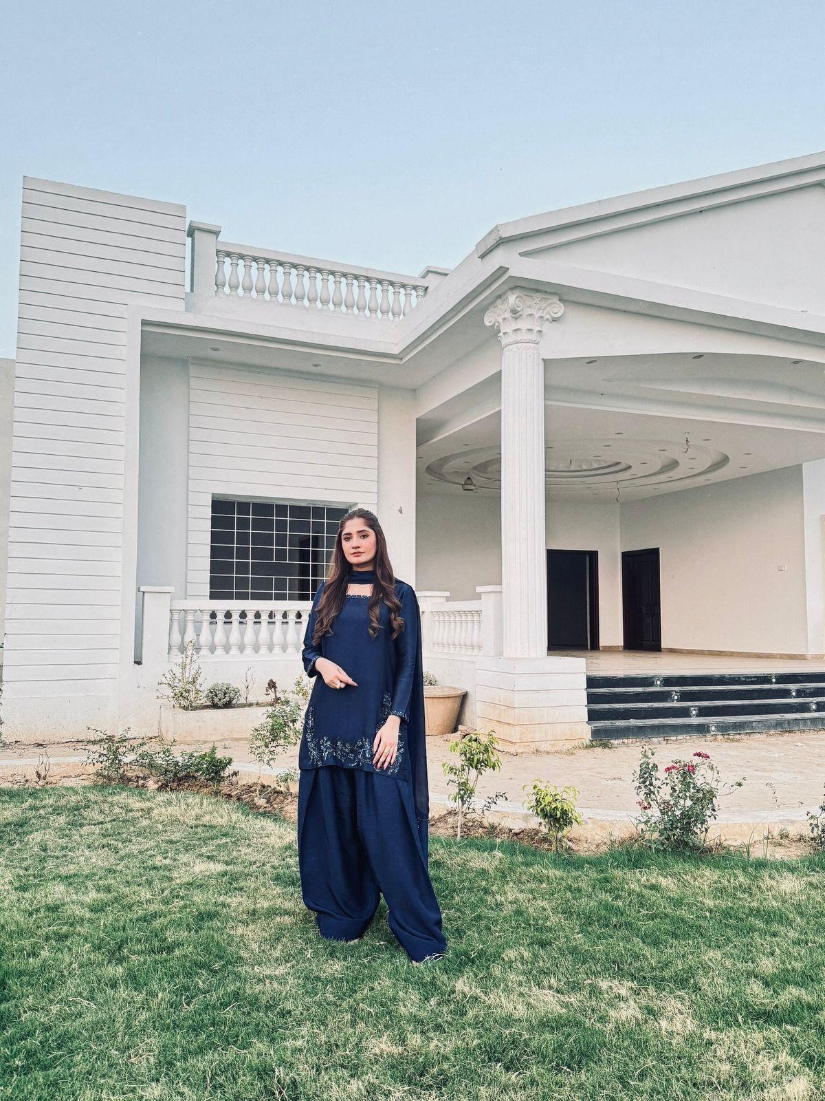 Elegant Navy Crepe-Silk Farshi Set - Image 14